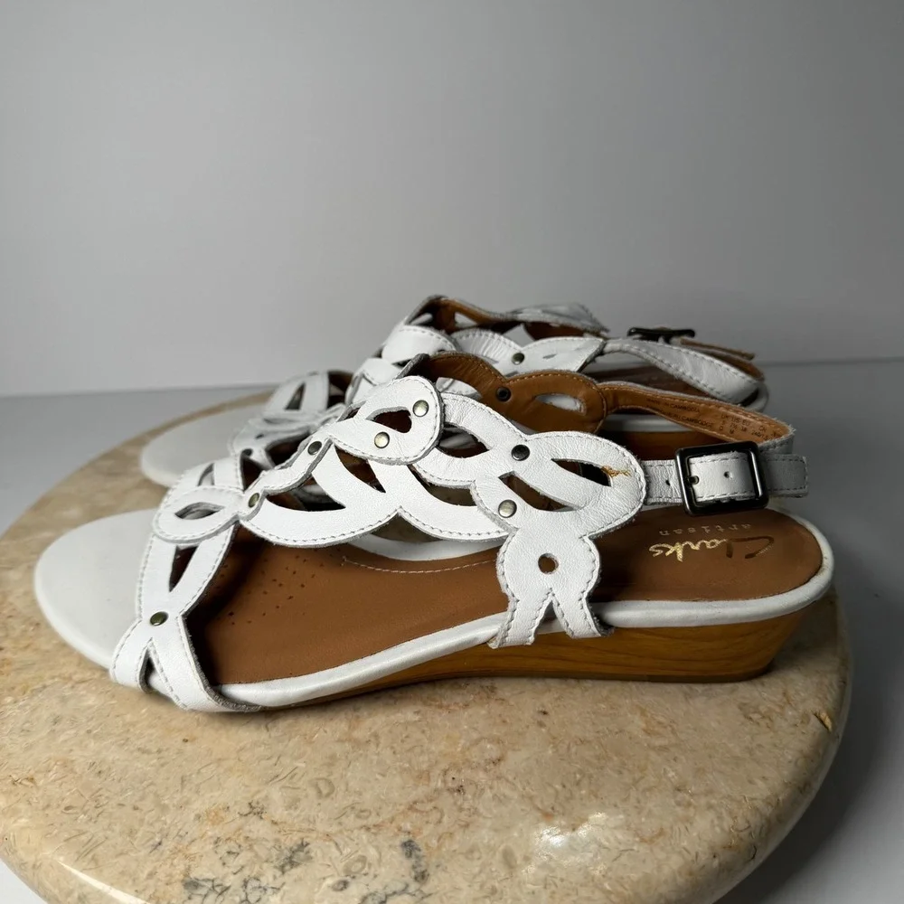 Clarks Artisan great gently